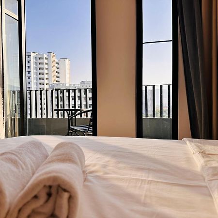 New Georgetown Instagramable 2Br Homestay For 10Pax 无敌美景两房民宿 Beacon Executive Suite Экстерьер фото