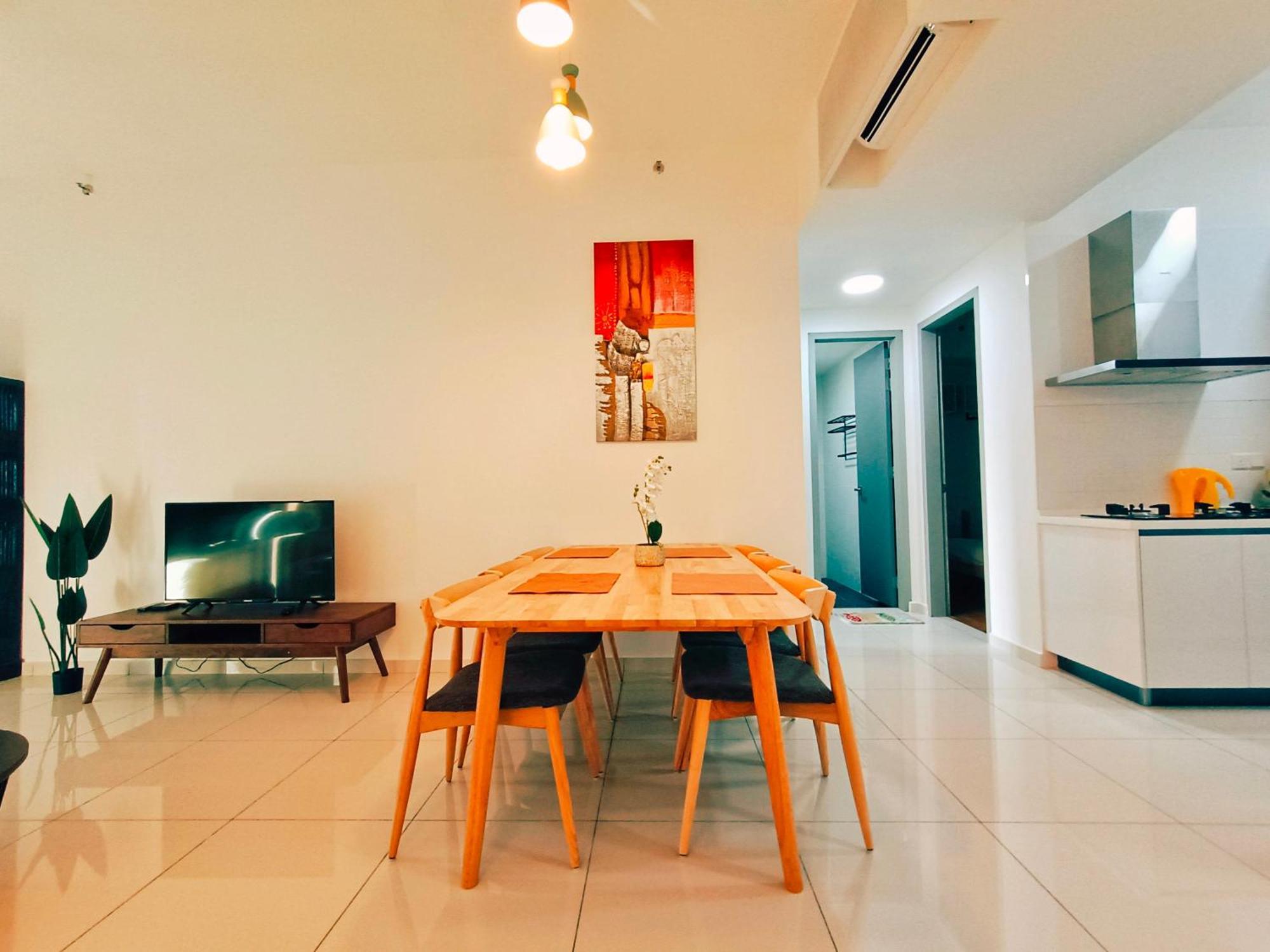 New Georgetown Instagramable 2Br Homestay For 10Pax 无敌美景两房民宿 Beacon Executive Suite Экстерьер фото