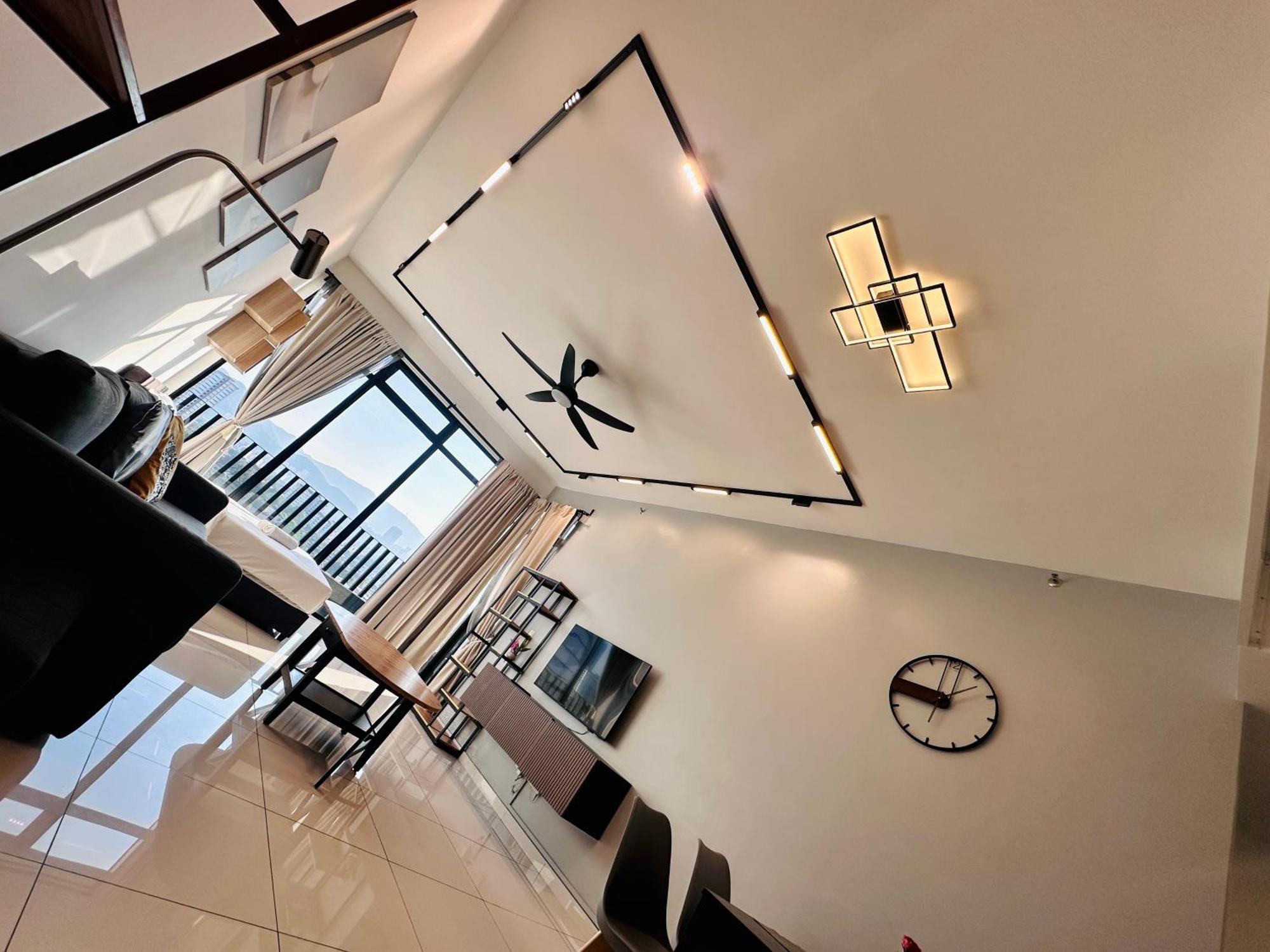 New Georgetown Instagramable 2Br Homestay For 10Pax 无敌美景两房民宿 Beacon Executive Suite Экстерьер фото